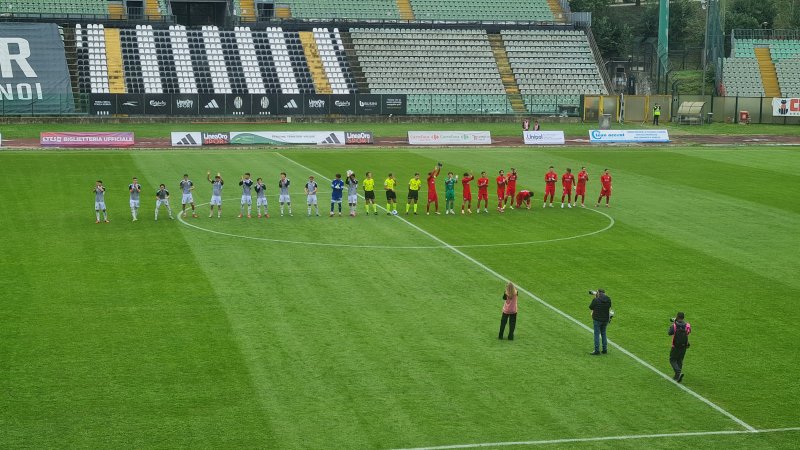 Siena bello ma spreciso: il derby col Prato finisce 0-0