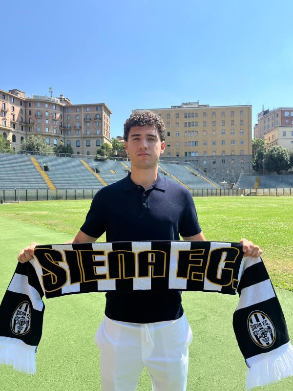 Mattia Michielan è un nuovo portiere del Siena FC